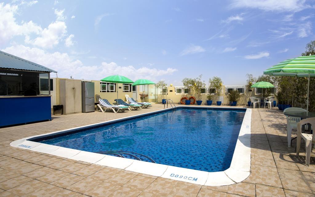 Benta Grand Hotel Llc Dubai Luaran gambar