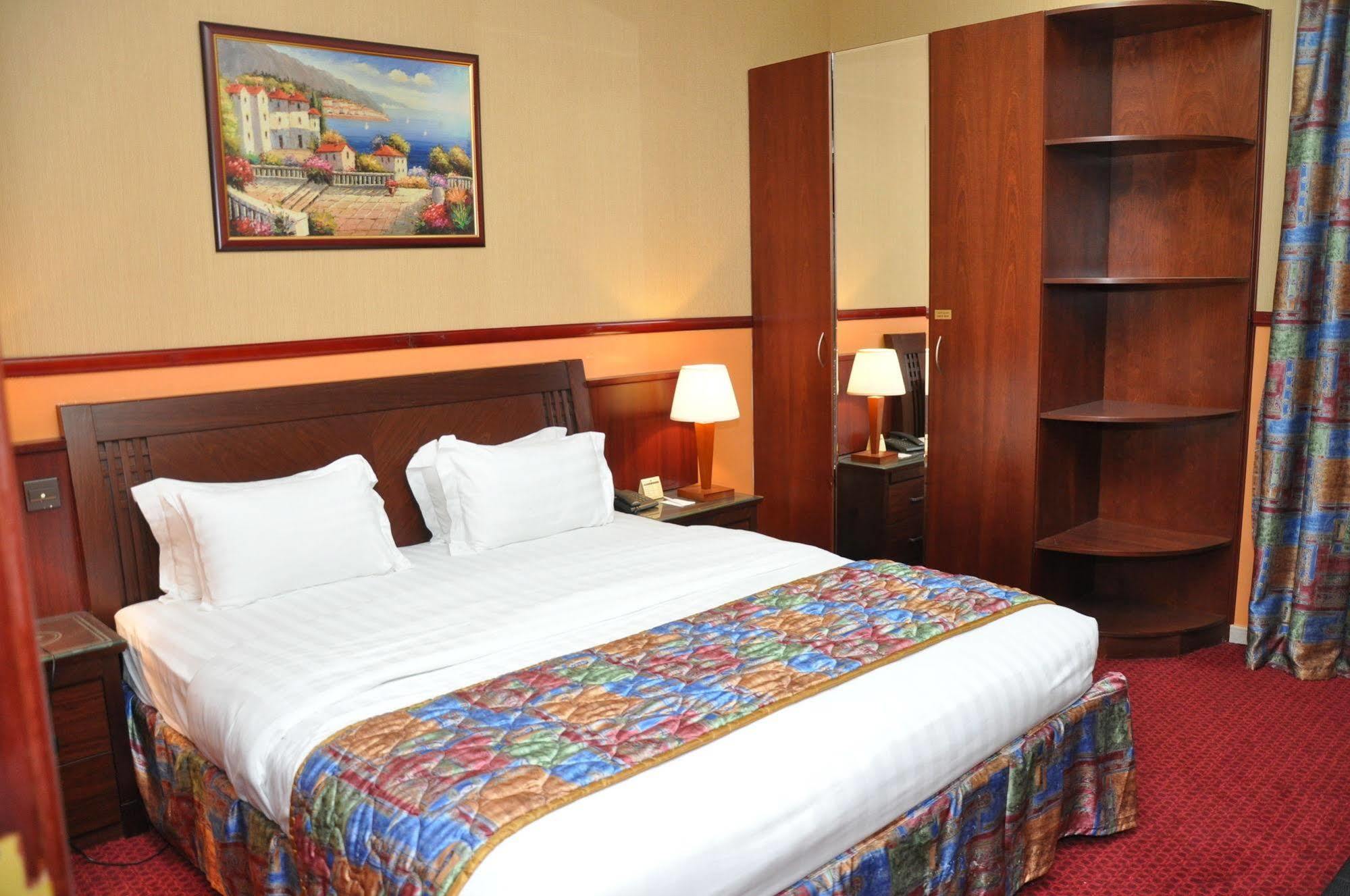 Benta Grand Hotel Llc Dubai Luaran gambar