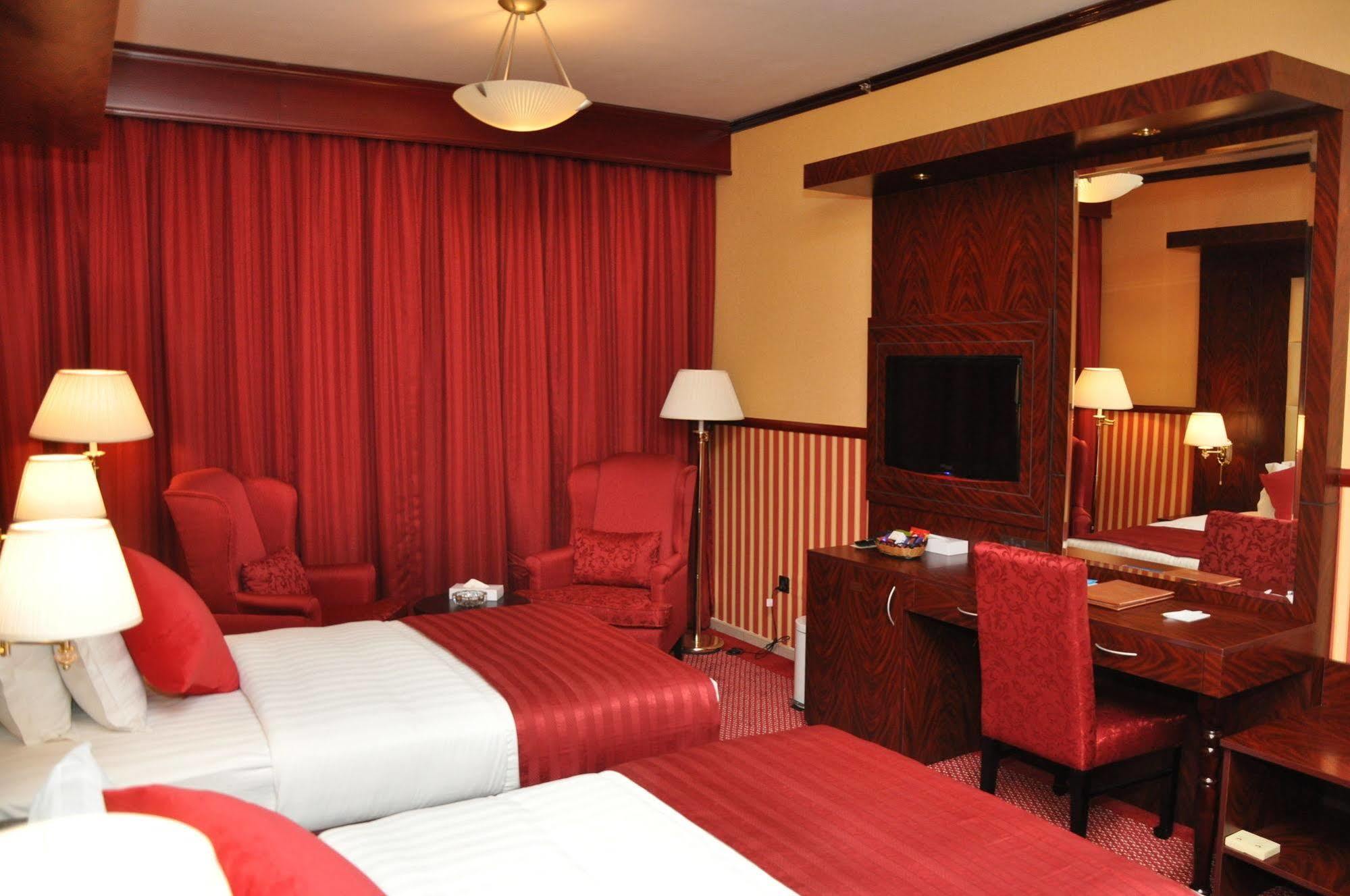 Benta Grand Hotel Llc Dubai Luaran gambar